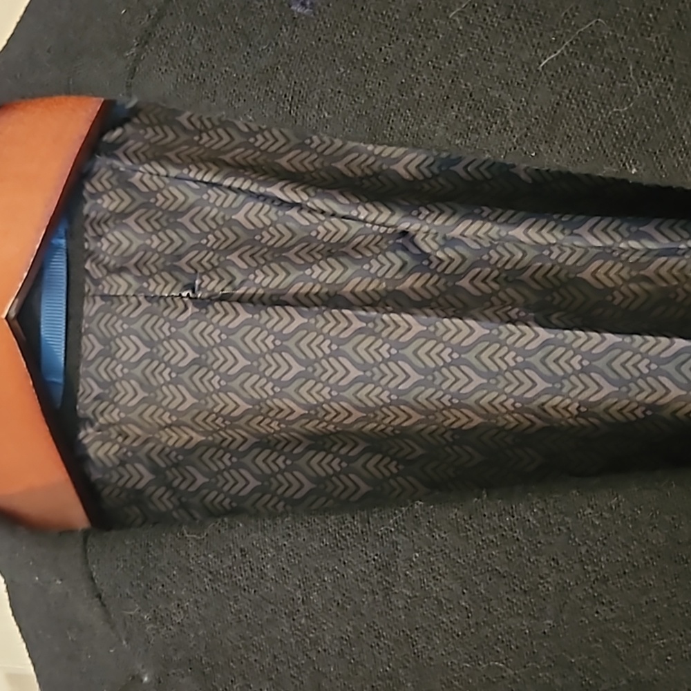 Blazer - Picture 2 of 2